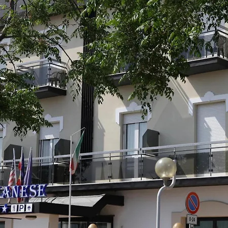 米兰聂斯酒店 里米尼