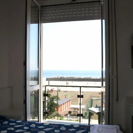 米兰聂斯酒店 酒店 3*